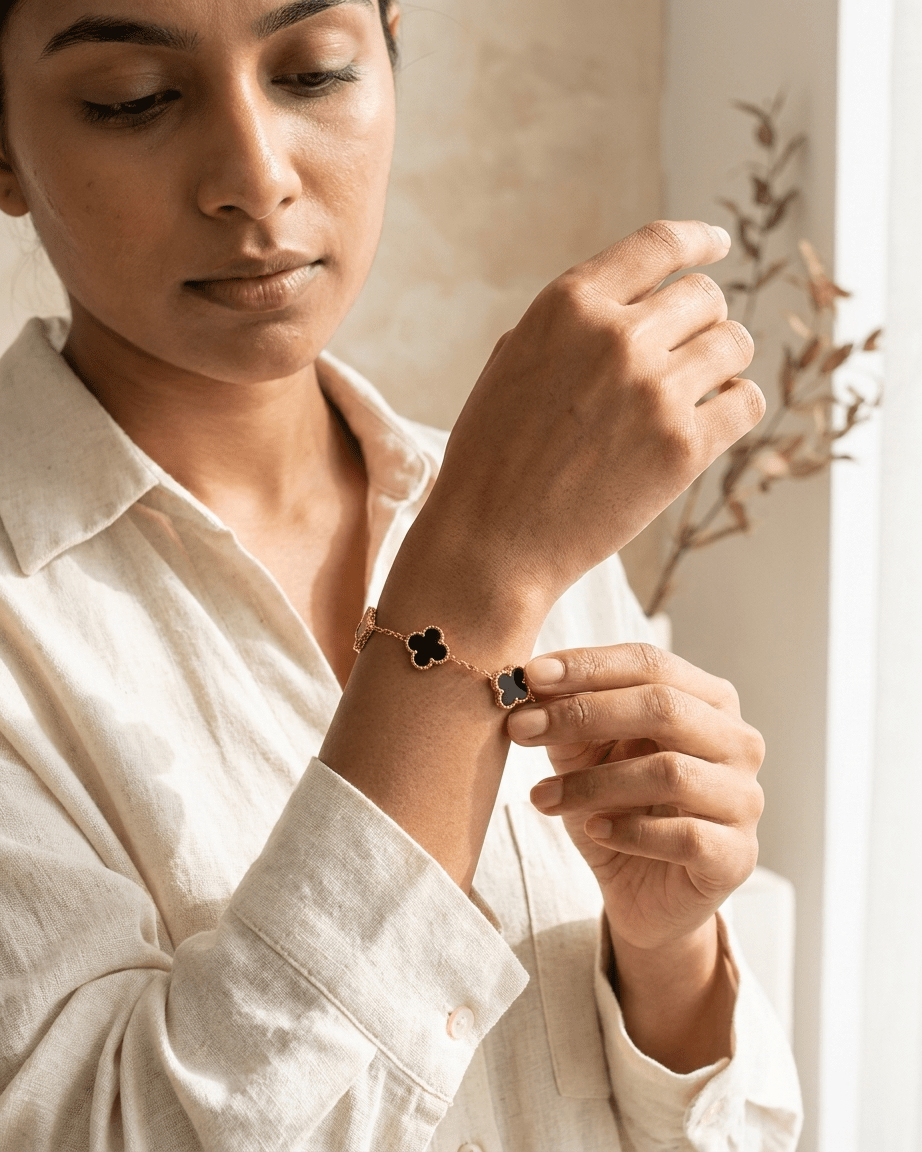 Black Clover Charm Bracelet - LozziBlack Clover Charm BraceletBracelet