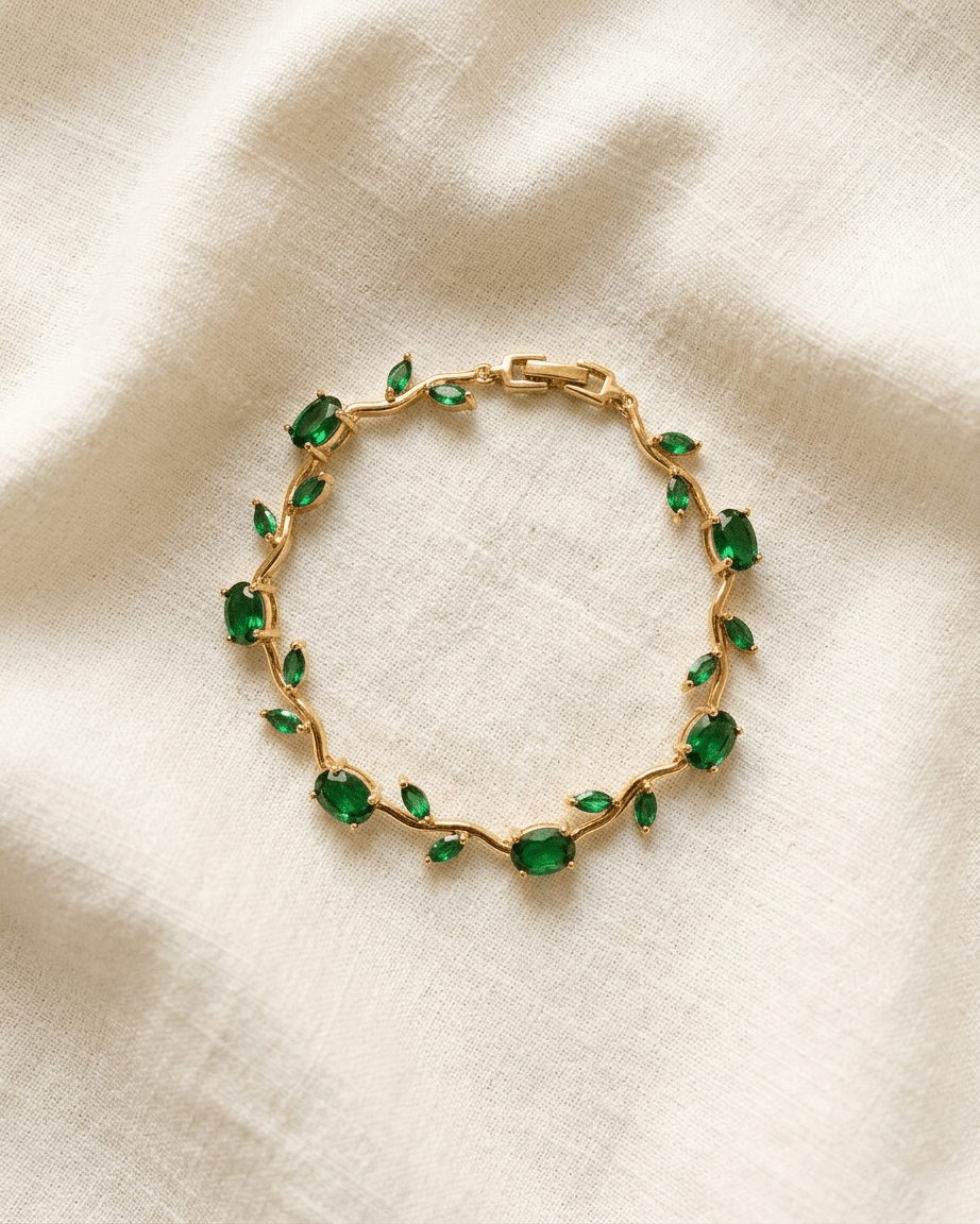 Emerald Tulip Bracelet - LozziEmerald Tulip BraceletBracelet