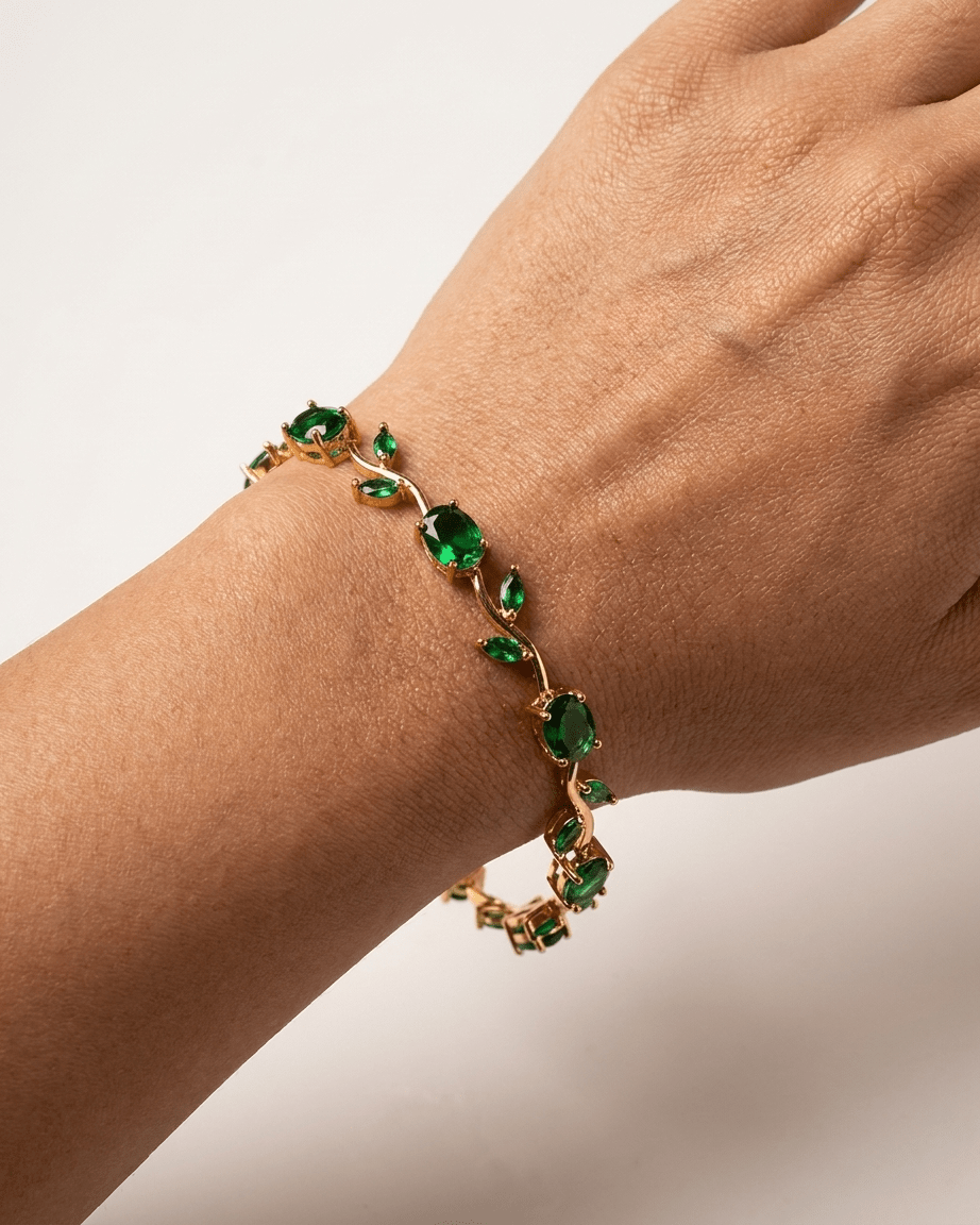 Emerald Tulip Bracelet - LozziEmerald Tulip BraceletBracelet