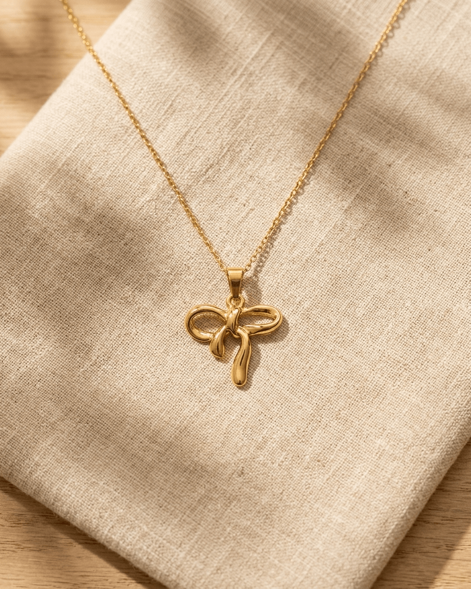 Gold Bow Pendant Necklace - LozziGold Bow Pendant NecklacePendant