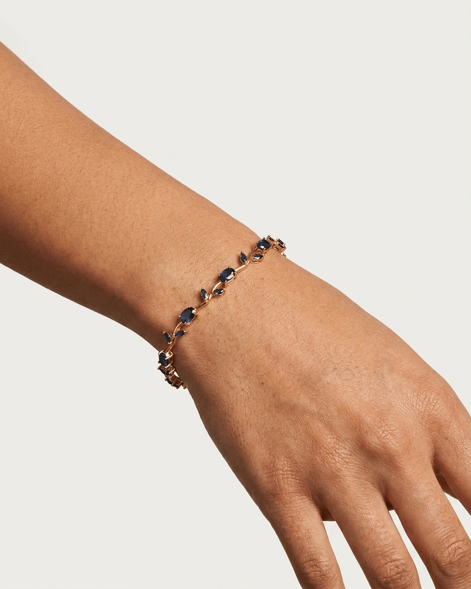 Midnight Tulip Bracelet - LozziMidnight Tulip BraceletBracelet