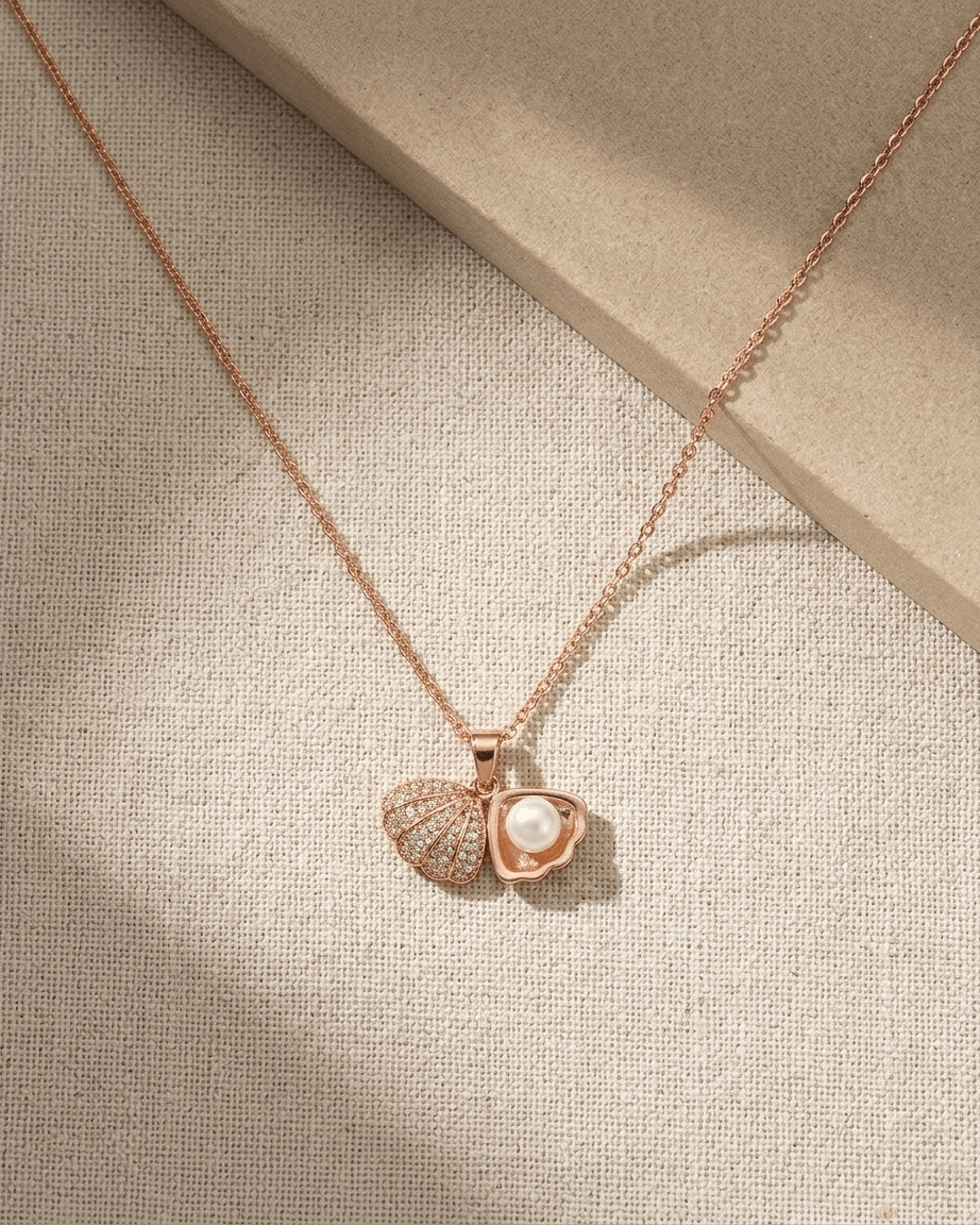 Pearl Seashell Pendant Necklace - LozziPearl Seashell Pendant Necklace