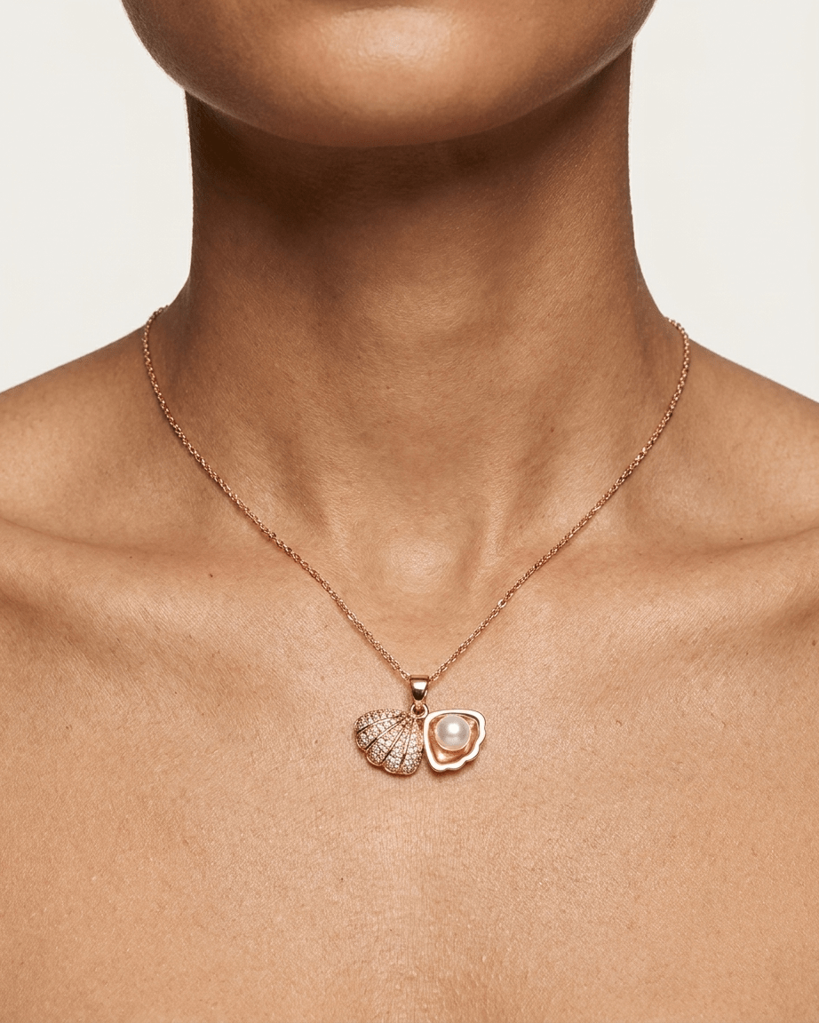 Pearl Seashell Pendant Necklace - LozziPearl Seashell Pendant Necklace