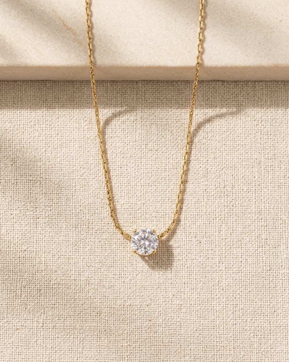 Solitaire Crystal Pendant Necklace - LozziSolitaire Crystal Pendant NecklacePendant